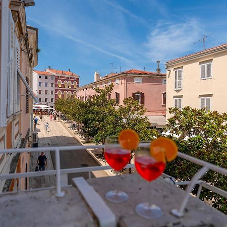 Romeo And Juliet Apartment With Balcony And Sea View Poreč Eksteriør bilde